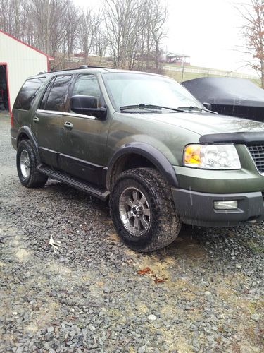 2004 ford expedition xlt sport utility 4-door 5.4l