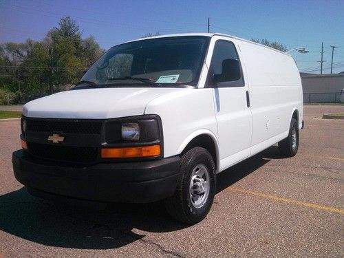 2008 chevy express 2500 extended cargo van 155,000 miles clean 1 owner
