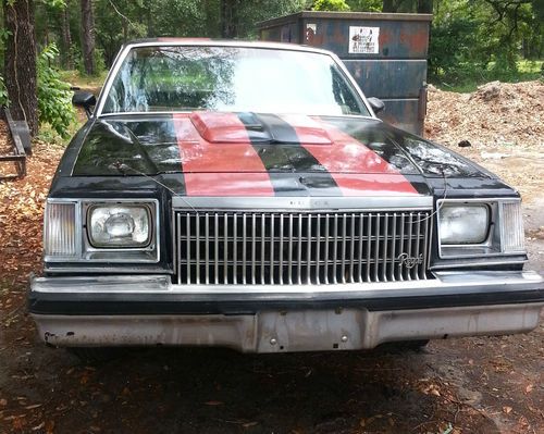 1979 buick regal 2 door coupe roller no engine or trans.