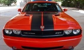 2008 dodge challenger srt8 6.1l hemi  w/ only 6500 miles. immaculate!!!!!!!