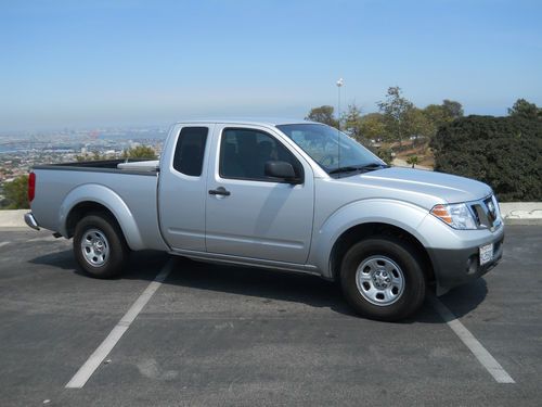 2010 nissan frontier 4d extended cab xe
