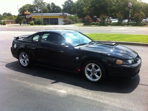 2004 ford mustang mach i coupe 2-door 4.6l 40th anniversary