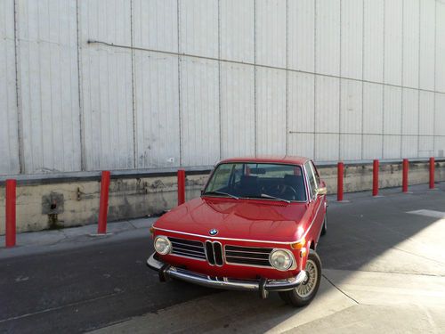 1973 bmw 2002tii, roundie ,great condition ,must see,red with black .