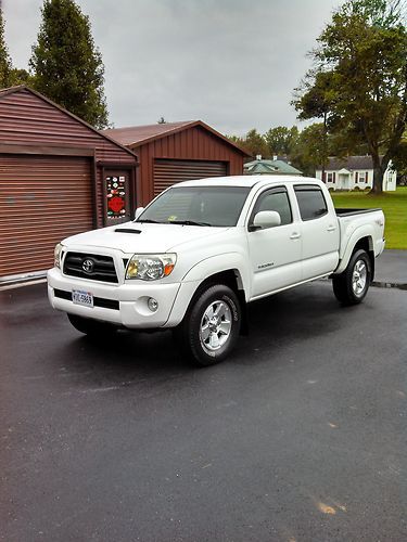 Toyota  tacoma sr5 tdr 4wd double cab