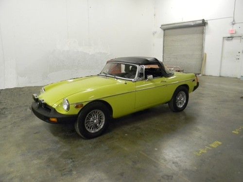 1975 mgb convertible, classic mg sports car, low miles