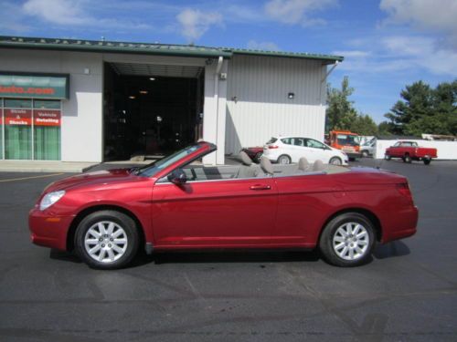 2008 chrysler sebring convertible very sharp very clean - great fuel mileage