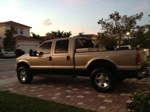 2006 ford f-250 super duty lariat crew cab pickup 4-door 5.4l