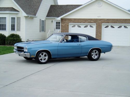 1970 chevrolet chevelle .. 350-300hp . one of the best you will find.