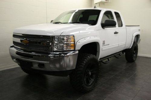 Silverado lt 1500 4wd ext cab rough country lifted  20xd wheels toyo35s