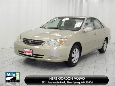Camry le one owner clear carfax well maintained