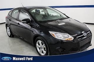 13 focus hatchback se, 2.0l 4 cylinder, auto, cloth, sync, cruise, clean 1 owner