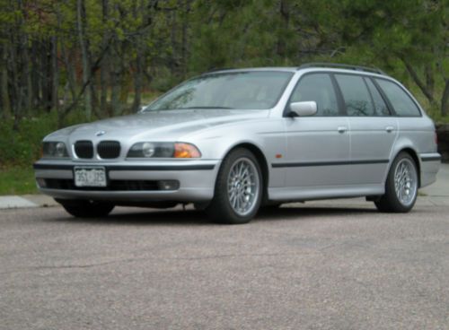 2000 bmw 540i sport wagon 4-door 4.4l