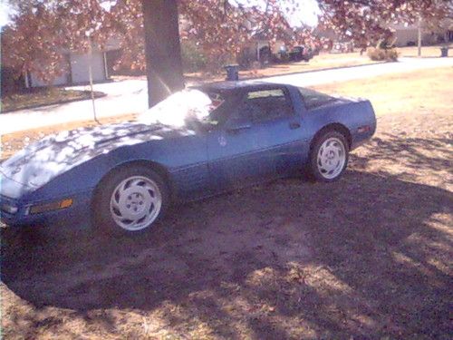 1991 corvette coupe, eclipes cd stereo, automatic, 85.000 miles.
