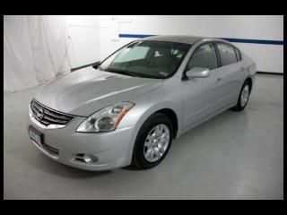 12 altima 2.5s, 2.5l 4 cylinder, automatic, cloth, jvc cd with screen, clean!