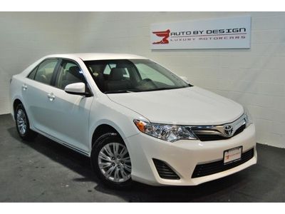 2012 toyota camry le! trade in car! perfect condition! no paint, ding or scratch