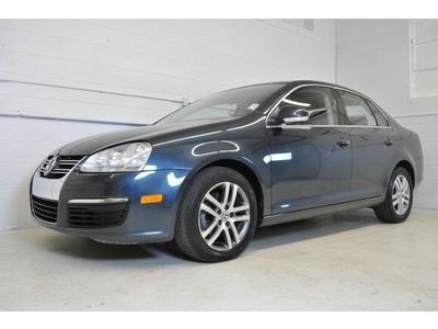 Vw alloy wheels 1 owner no accident clean power windows cd mp3 automatic dsg