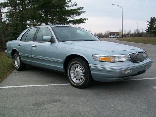 Super clean rust free 1996 mercury grand marquis southern car, leather, loaded!
