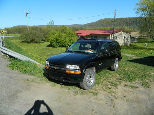 2002 chevy blazer ls. no rust