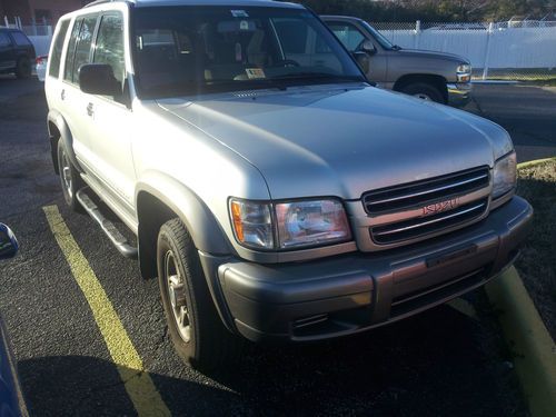 2002 isuzu trooper ls sport utility 4-door 3.5l