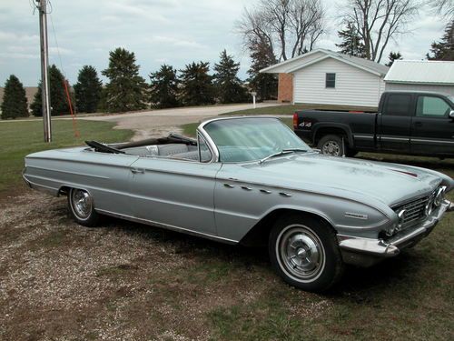 1961 buick electra 225 convertible**runs great**