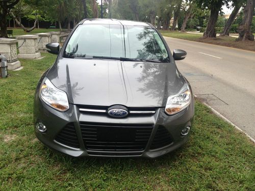 2012 ford focus sel only 20k miles