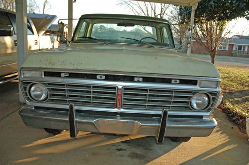 Buy used 1974 FORD F100 CAMPER SPECIAL PICKUP TRUCK in Tuscumbia, Alabama, United States