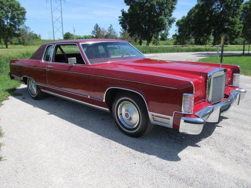 1979 lincoln town car coupe' 5,600 miles