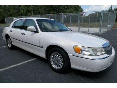 1999 lincoln town car signature series southern owned no reserve only