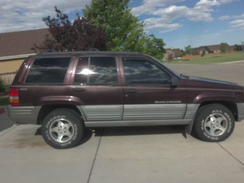 1997 jeep grand cherokee laredo 4wd 5.2l v8 w towing pack - super reliable
