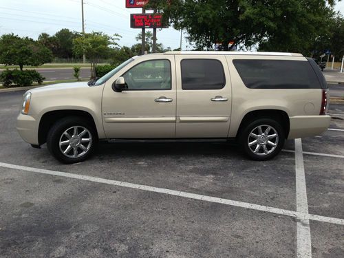 2007 gmc yukon xl 1500 denali sport utility 4-door 6.2l awd