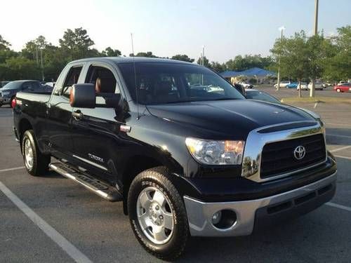 2008 toyota tundra double cab- - $24000 2 wheel drive 5.7l v8