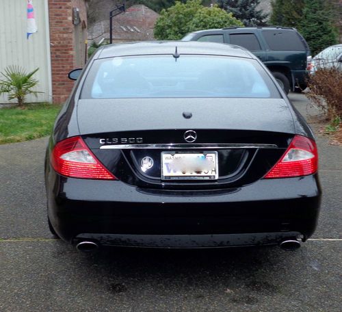 2006  mercedes benz cls 500 black on black with sport package and low miles