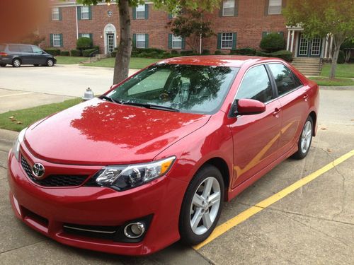 2012 toyota camry se sedan 4-door 2.5l