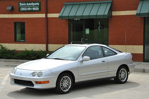Acura integra ls / amazing cond / rare find / lowest mileage in country / wow