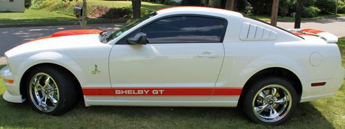 2008 ford mustang shelby gt coupe 2-door 4.6l rare orange tangerine stripes!