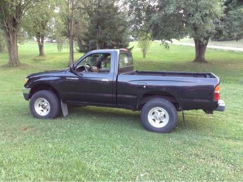 1995 toyota tacoma 4x4 truck black reg cab inspected 4 cylinder manual