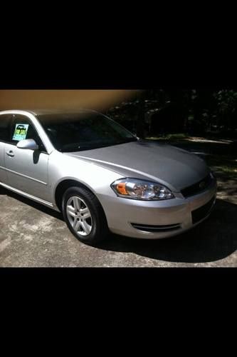 2007 chevy impala very nice silver garage kept never smoked in