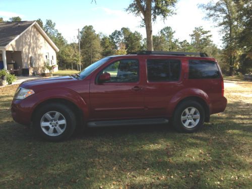 2008 nissan pathfinder se sport utility 4-door 4.0l