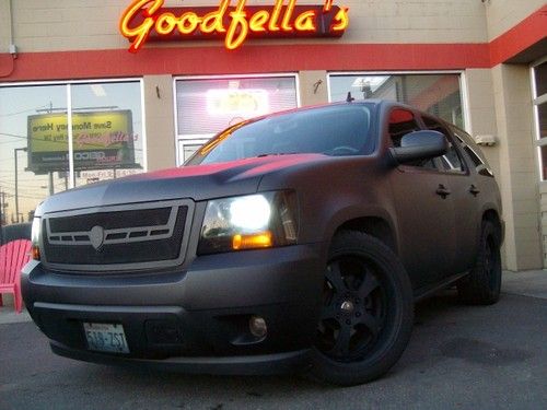 2009 chevrolet tahoe ltz 4wd custom paint! strut wheels! we finance &amp; ship!