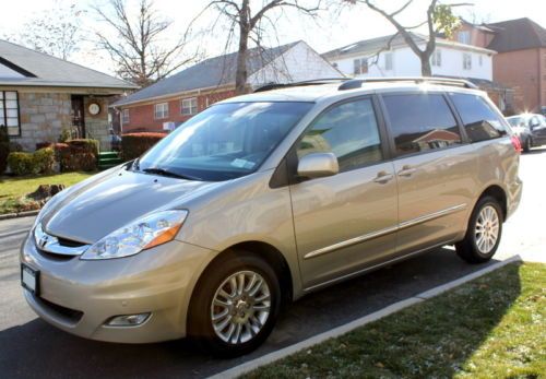 2010 toyota sienna lmtd awd loaded, 1 owner - no reserve