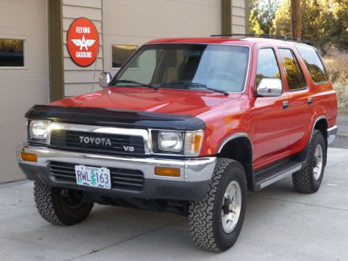 1991 toyota 4 runner sr5 v6, automatic 4x4, excellent condition, no reserve!!