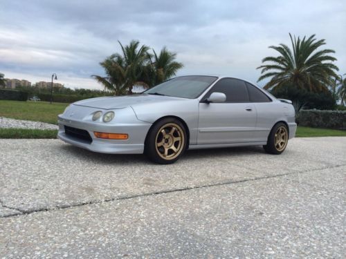 2001 acura integra gsr w/ k20 swap, extremely good condition, leather interior.