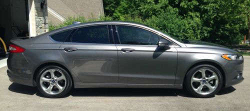 2014 ford fusion se sterling grey - 7,500 miles - 1.6l ecoboost turbo - 6 speed