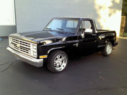 1987 chevy c-10 silverado (r-10)