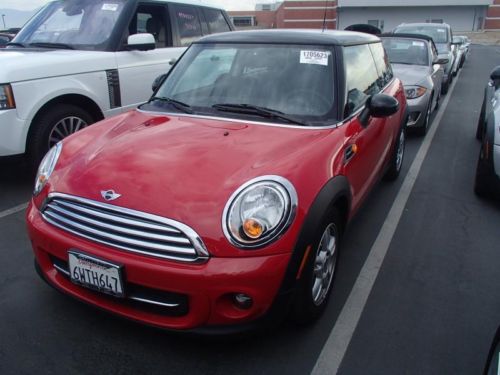 2012 mini cooper base hatchback 2-door 1.6l