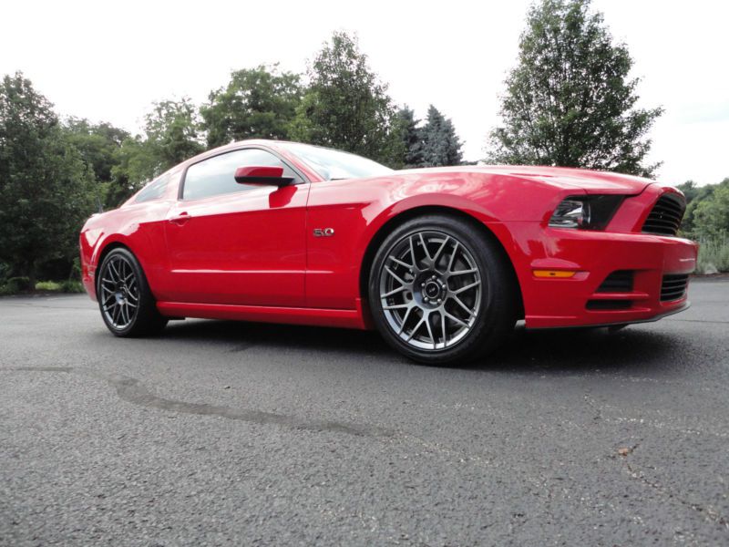 2014 ford mustang