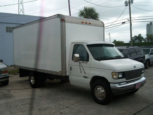 1994 ford 15' box truck