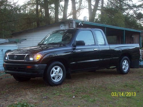 1996 toyota tacoma dlx extended cab pickup 2-door 3.4l