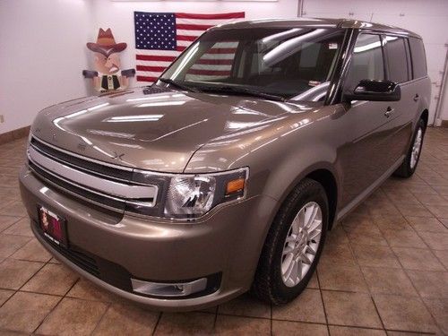 Preowned ford flex sel..ready to go...this one can be yours for this great price