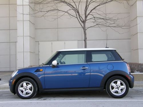 2007 mini cooper leather seat, heated seats, panoramic roof automatic no reserve